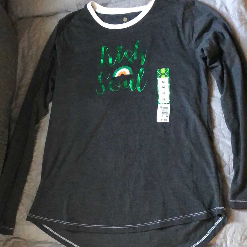 Long sleeve shirt